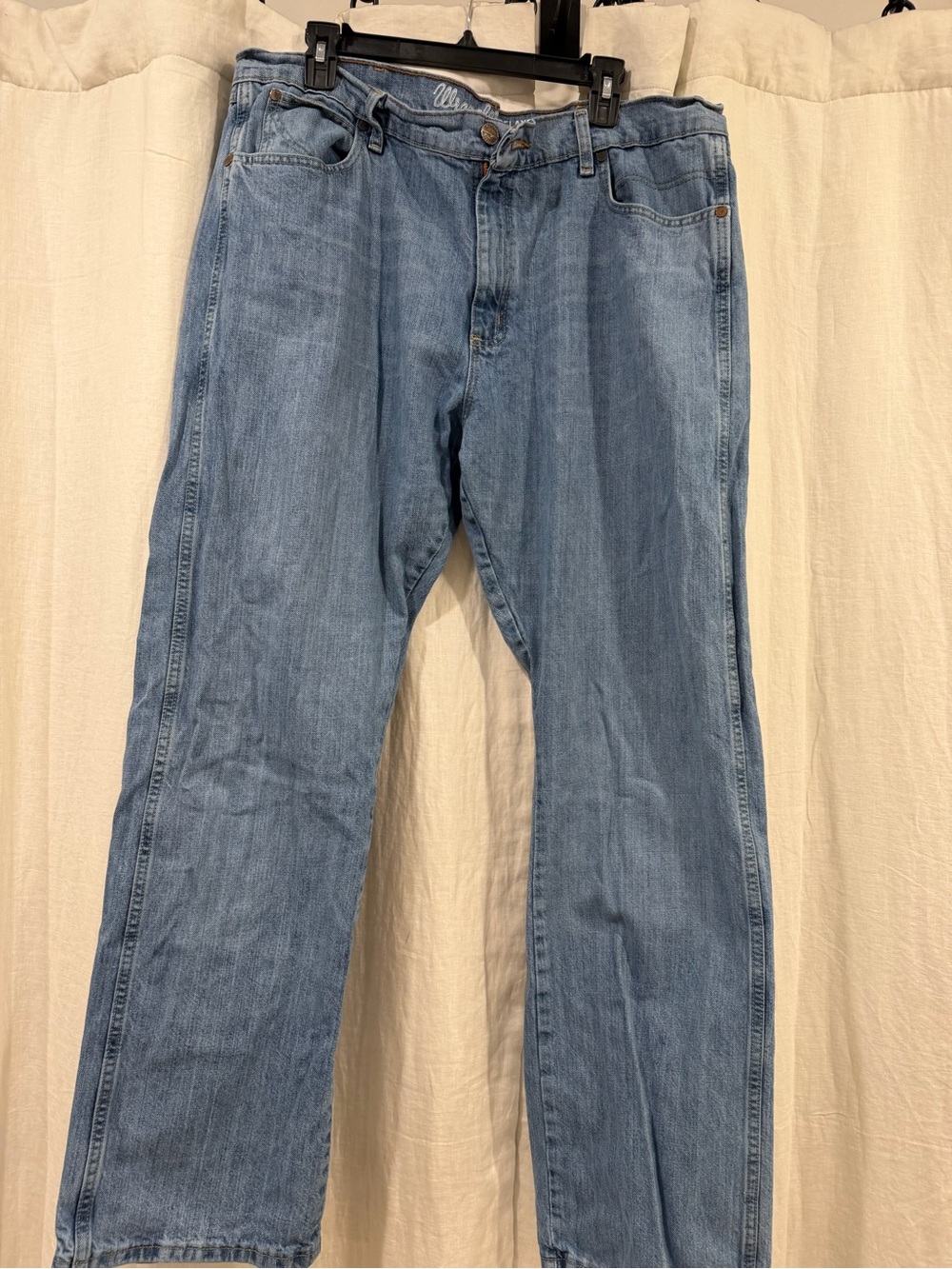 Wrangler Light Blue Men's Bootcut Jeans - Classic Fit
